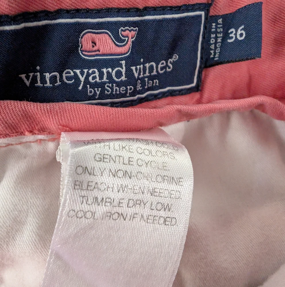 Men's Vineyard Vines Coral Shorts - Picture 3 of 7